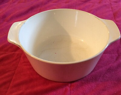 Vintage Corning Ware Buffet Server B 4 4 Qt. Without Lid White Color $13.99
