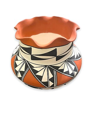 Native American Acoma Handmade Pottery Pot Vase Signed AL HTF Ruffled Top $116.81