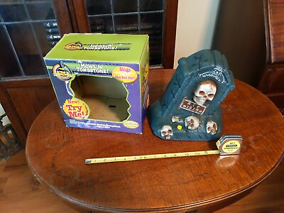 #ad VTG GEMMY HALLOWEEN HOWLIN#x27; TOMBSTONE eyes light up MOUTH sings HOT HOT HOT BOX $14.99