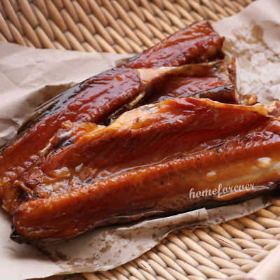 #ad 300g Songguifang Smoked Fish Chinese Food LAYU 松桂坊腊鱼烟熏咸鱼 湖南特产腊味腊肉味 $22.26