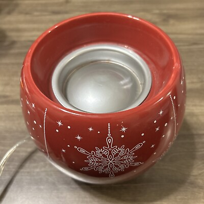 Big Yankee Candle Electric Warmer Red Snowflake Design in Great Condition $21.97