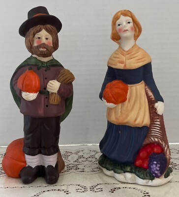 Pilgrims Man Woman Set Pumpkin Statue Figurine Porcelain Pottery Thanksgiving $23.99