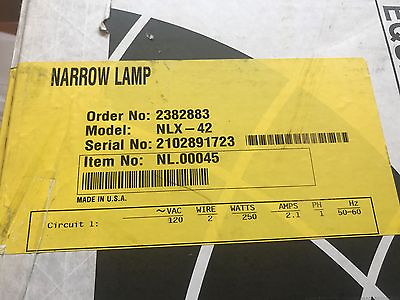 Hatco NLX‑42 42quot; Black Narrow Xenon Display Light ‑ 250W $499.99