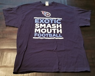 Navy Blue Tennessee Titans quot;Exotic Smash Mouth Footballquot; Size XL T Shirt Gildan $9.25