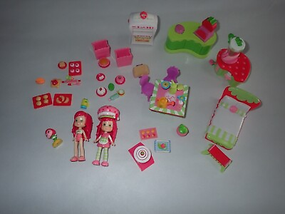 Strawberry Shortcake 2008 Dolls Food Furniture Clothing amp; Accessories Lot $34.99