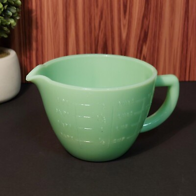 JADEITE DEPRESSION STYLE GLASS 2 CUP MEASURING CUP amp; MIXING BOWL Vintage Dish $25.95