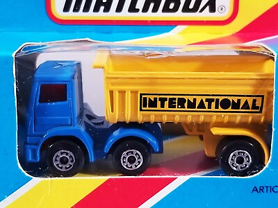 #ad Matchbox Artic Truck 1984 MB30 Unpunched Blue Window Box $22.45