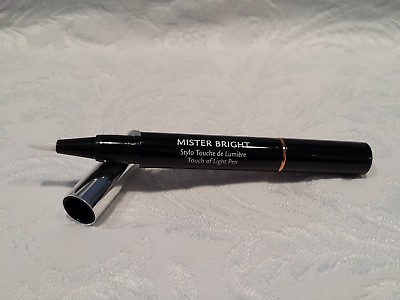 #ad Givenchy Mister Bright Touch Of Light Corrective Concealer Pen #72 Sunlight Sun $9.99