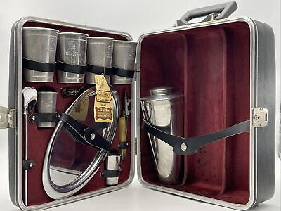 Executair 101 Ever Wear Trav L Bar Liquor Case Portable Bar Travel w Key Vintage $95.99