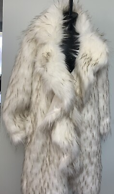 NWT Women Winter Coat Jacket Medium White Faux Artic Fox Fur Scalloped Swing $100.00